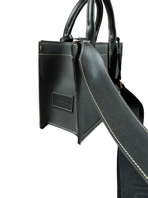 *NEU* True Religion Handtasche